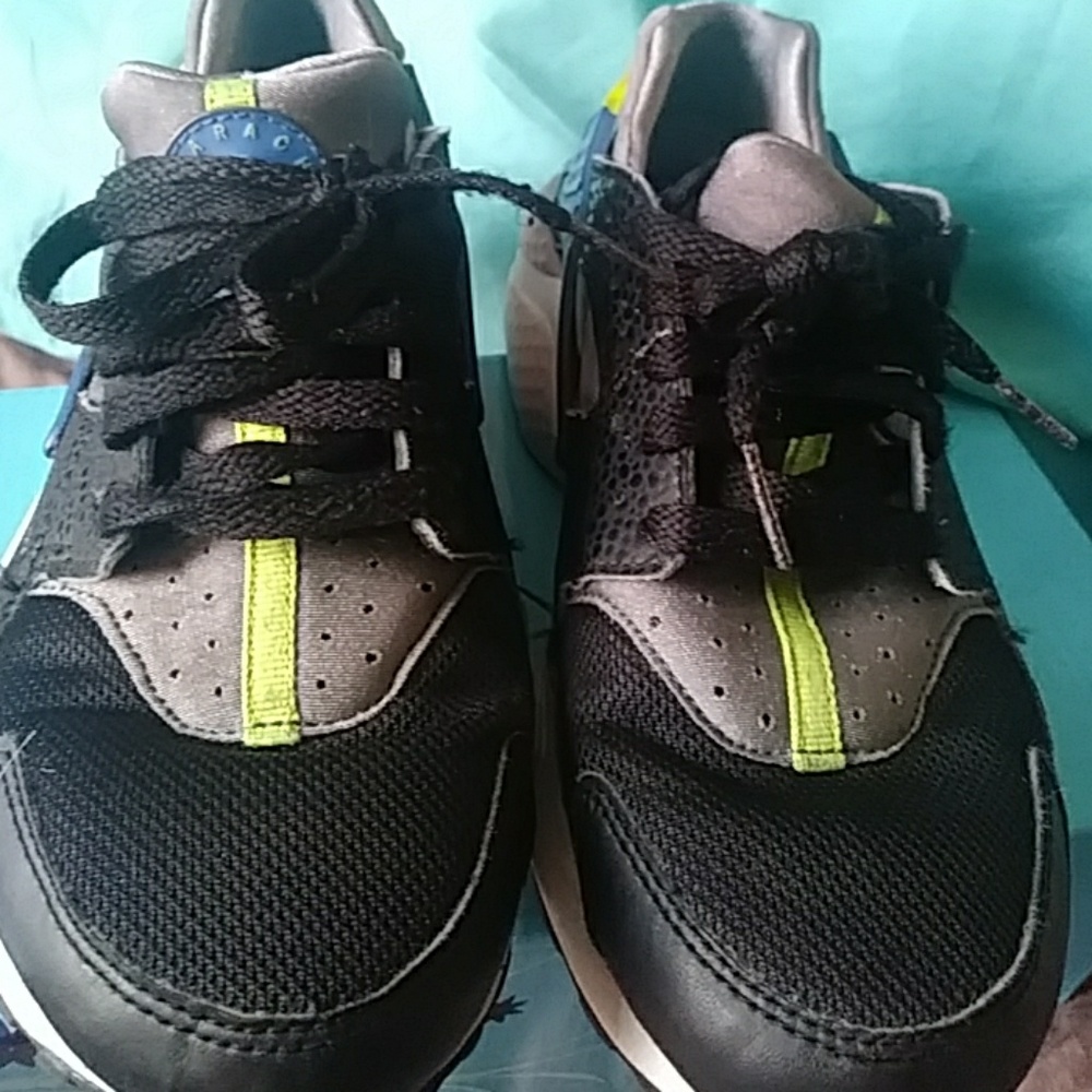 Hurache Nike sneakers